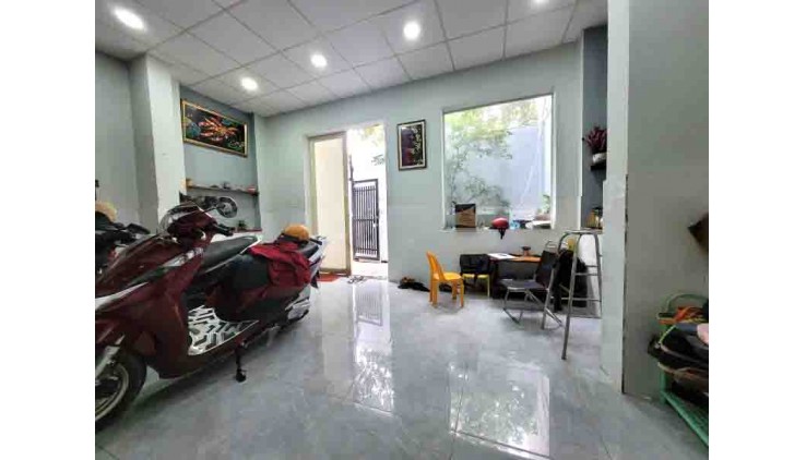 Bán Nhà 2 Tầng 82m2, Ngang 5.4m Chỉ 2.6 Tỷ TL Kha Vạn Cân Linh Đông Thủ Đức Không Quy Hoạch Giá Rẻ